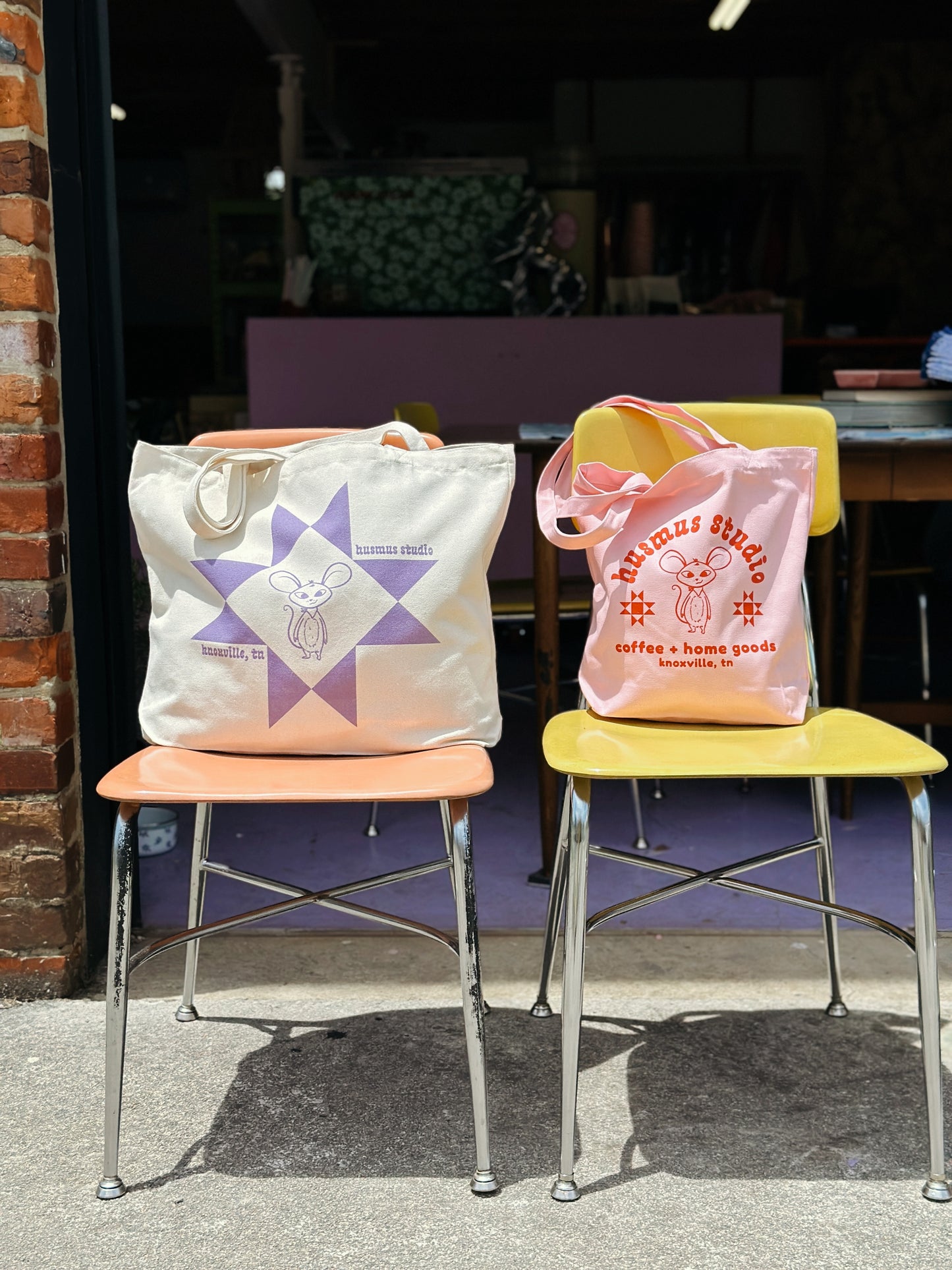 Husmus Canvas Tote